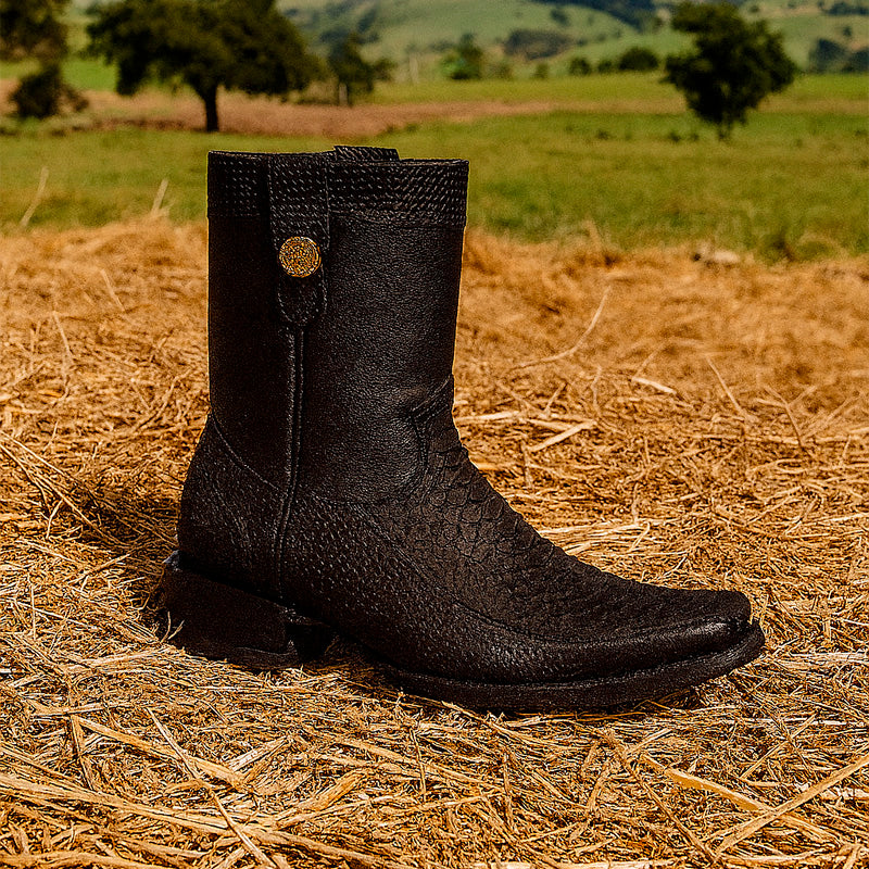 Kit Bota Masculina Bravik em Couro Legítimo e Palmilha Ortopédica +BRINDES: Copo, Cinto, Carteira e Chapéu