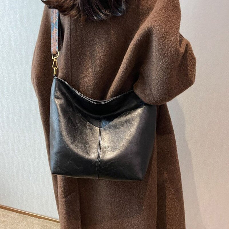 Bolsa de Couro Vintage modelo Maya