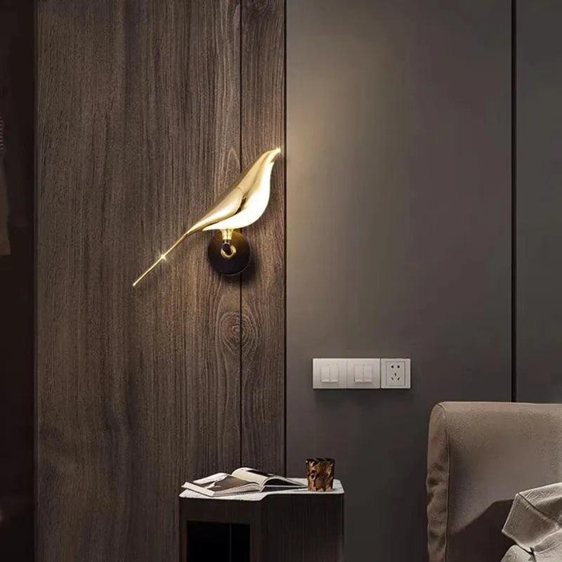 Arandela Dourada de Parede Pássaro Moderna