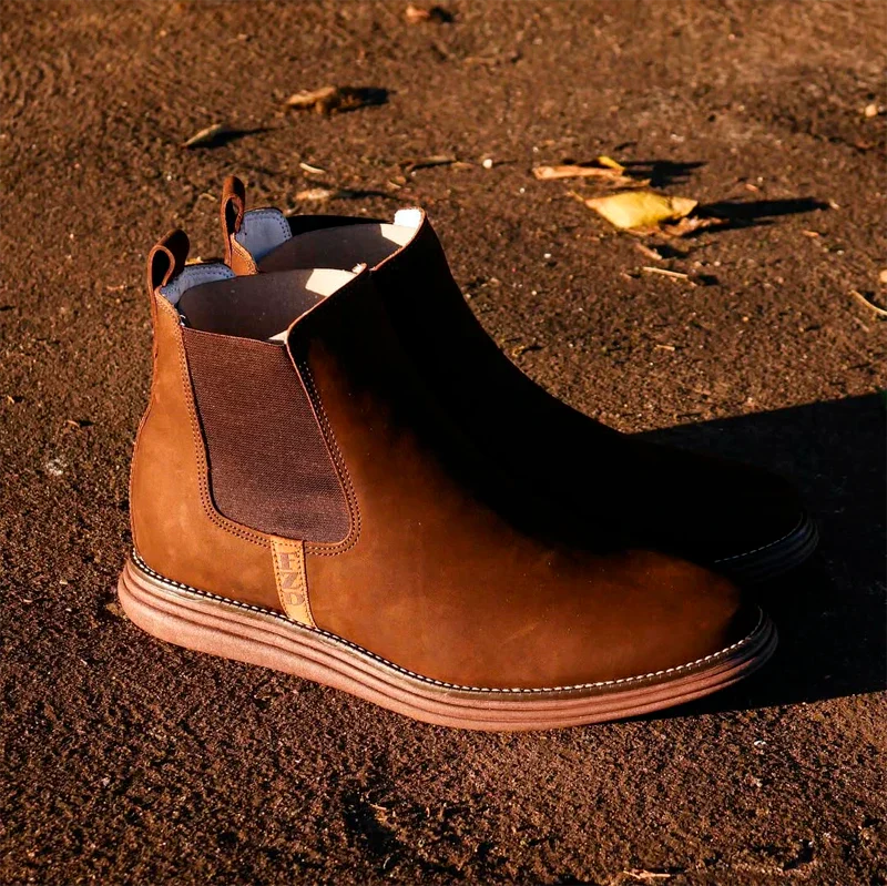 Kit Bota Masculina Montara em Couro Legítimo e Palmilha Ortopédica +BRINDES: Faca Inox, Chapéu e Cinto