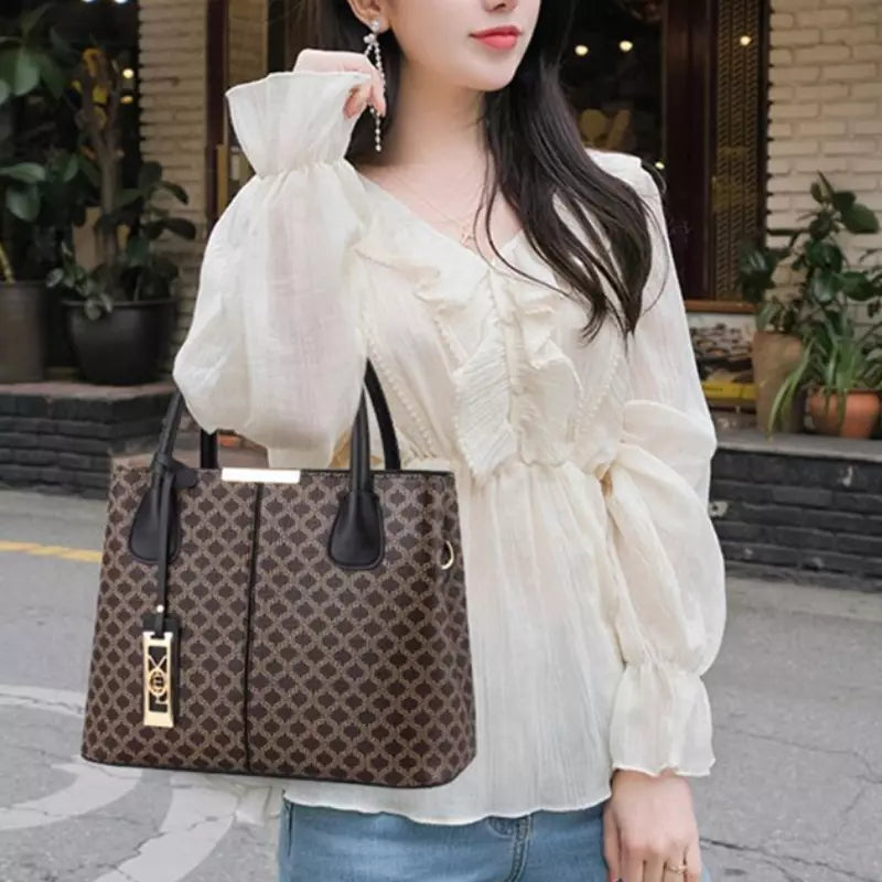 Bolsa Feminina em Couro Voel