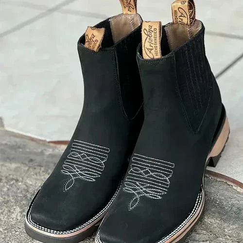 Kit Bota Brave Texana 2.0 em Couro Legítimo com Palmilha Ortopédica +BRINDES: Boné, Cinto e Carteira