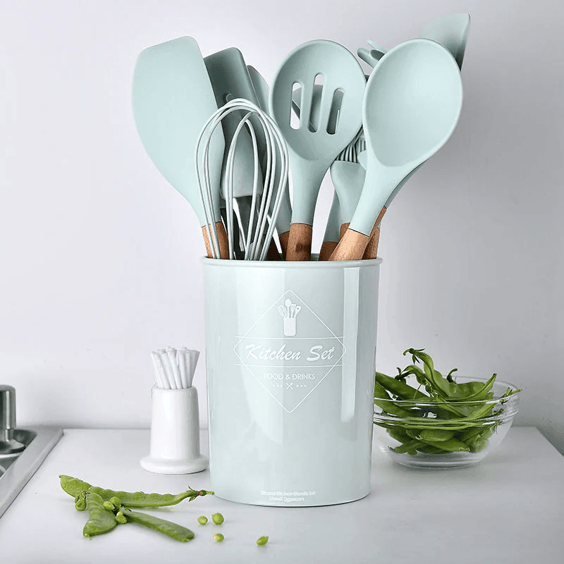 Kit Utensílios de Silicone com Cabo de Madeira - (12 Peças)