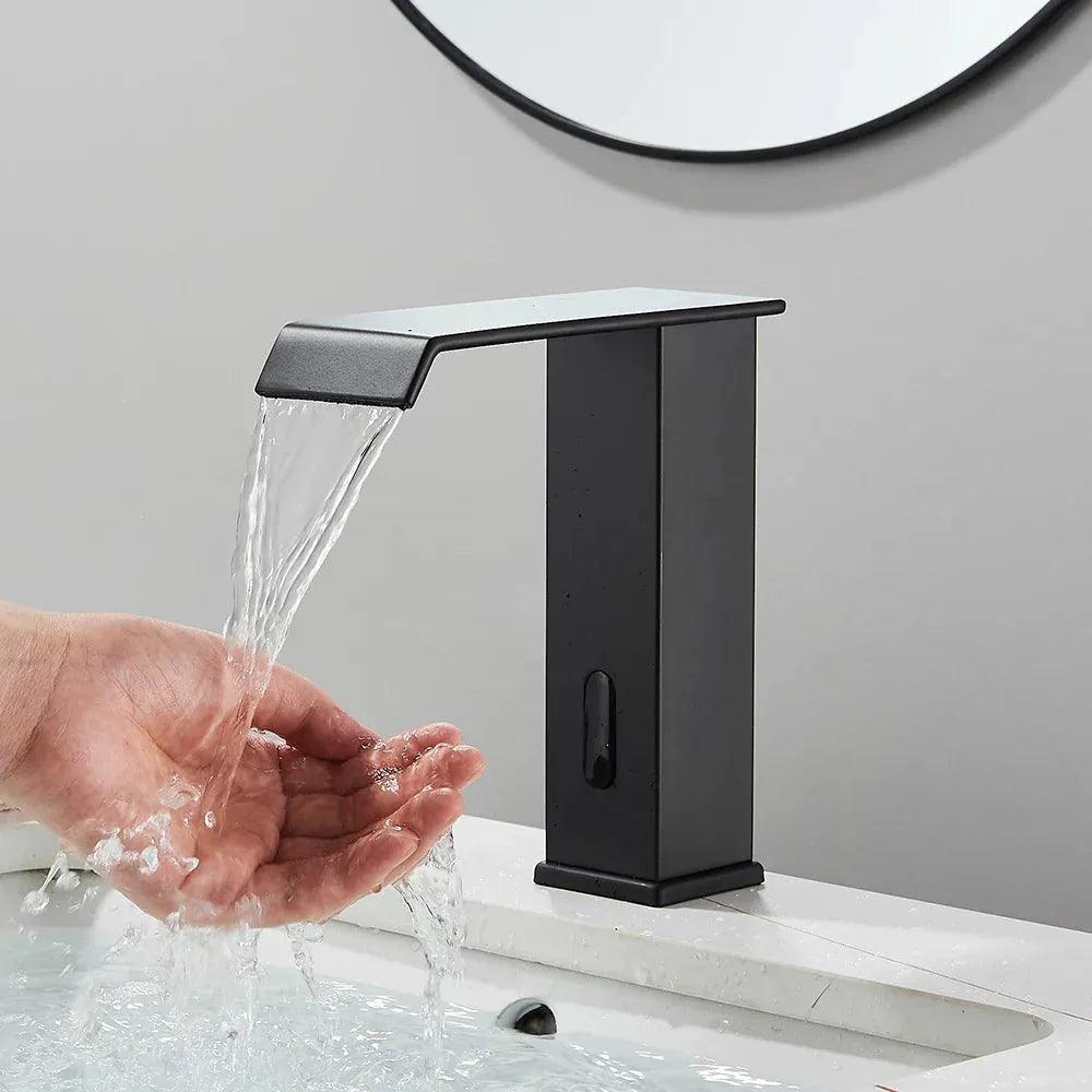 Torneira Elétrica Para Banheiro Com Sensor Touch Modelo Arion