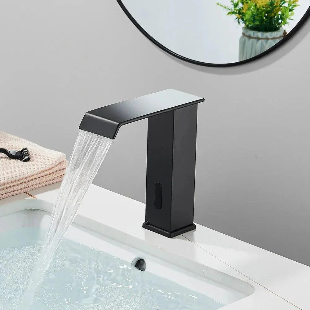 Torneira Elétrica Para Banheiro Com Sensor Touch Modelo Arion