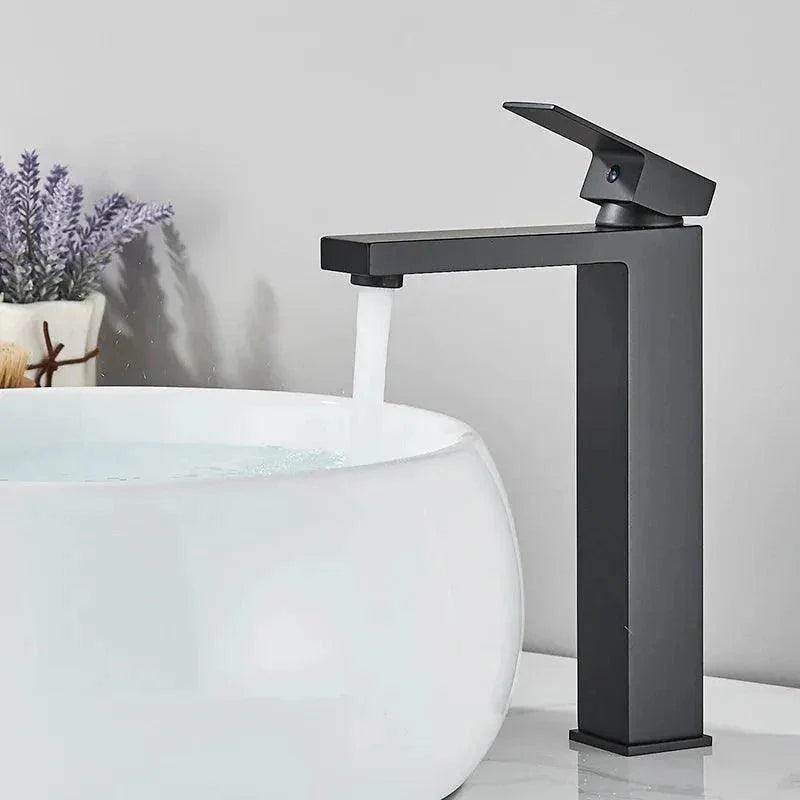 Torneira Para Banheiro Monocomando Modelo Elara